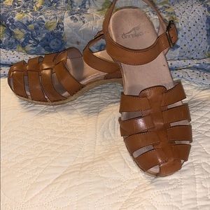 Dansko Milly Fisherman Sandal Clog 38 VGUC